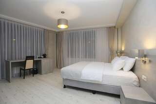 Отель Sunset Terrace Mestia Местиа Стандартный номер с кроватью размера "king-size"-10